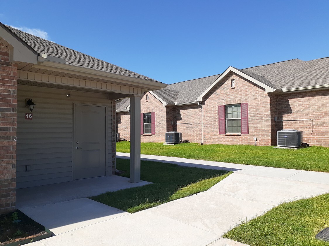 3419 8th St, Woodward, OK 73801 Apartments in Woodward, OK