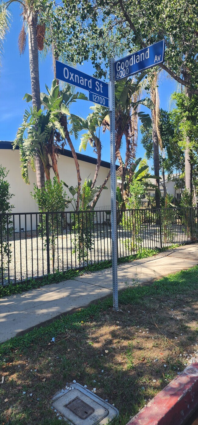 Foto del edificio - Oxnard Street Apartments