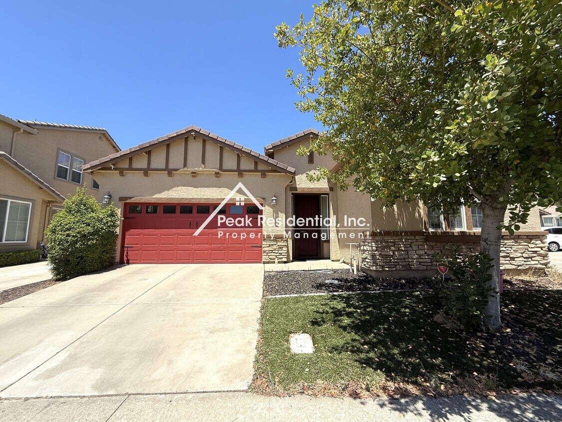 Foto principal - Beautiful Rancho Cordova 3bd/2ba Home with...
