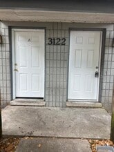 Building Photo - 3122 SW 26th Terrace