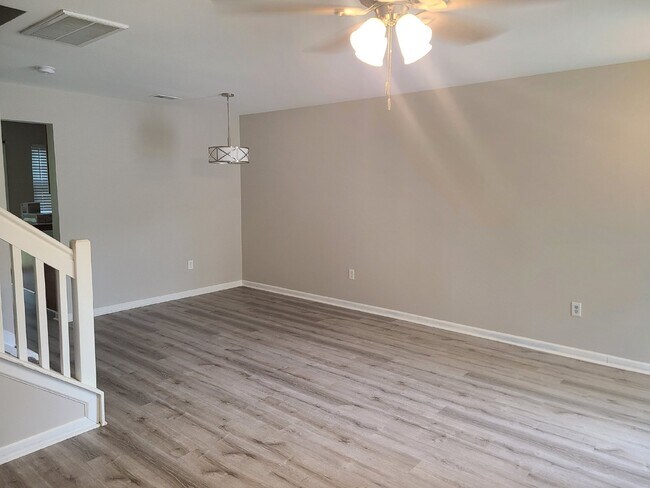 Foto del edificio - Two Bedroom Townhome in The Townes at Buckwalter!