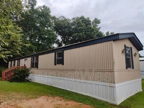 Building Photo - 193 Sunshine Dr