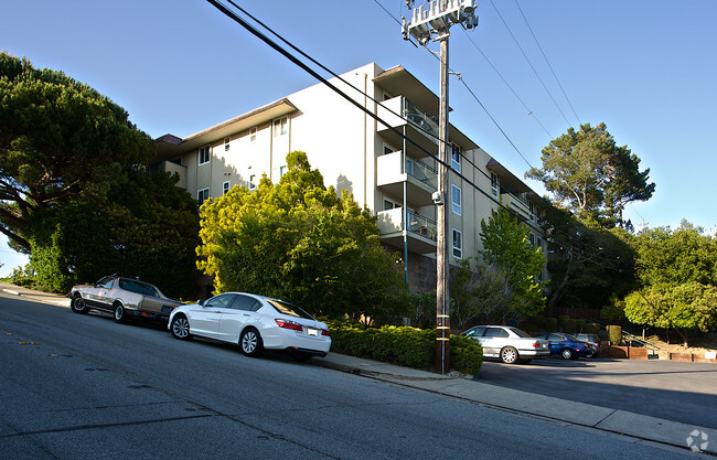 Building Photo - Westwood Apartments