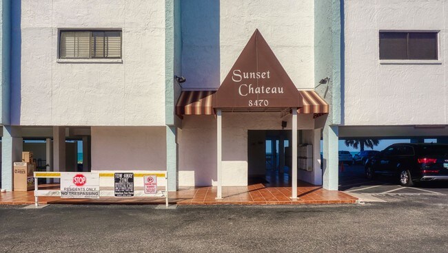 Foto del edificio - 8470 W Gulf Blvd