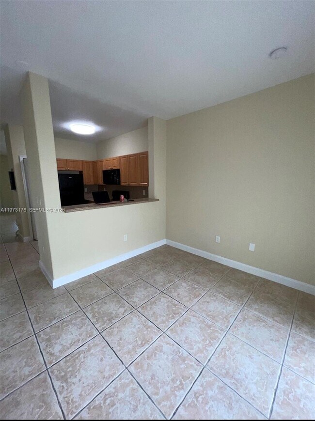 Foto del edificio - 1661 SE 29th Ct