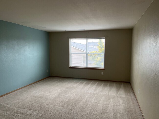Foto del edificio - Large Puyallup rental 4 bedroom