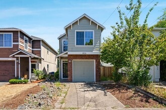 Building Photo - 8526 N Haven Ave