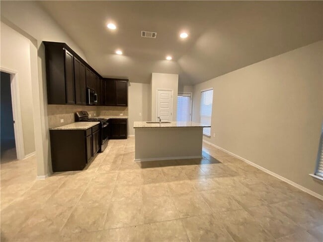 Building Photo - 11508 Milano Dr