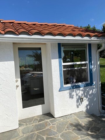 Building Photo - 122 S Rios Ave