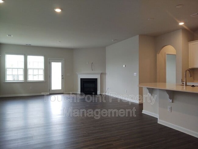 Building Photo - 4049 Whipcord Dr