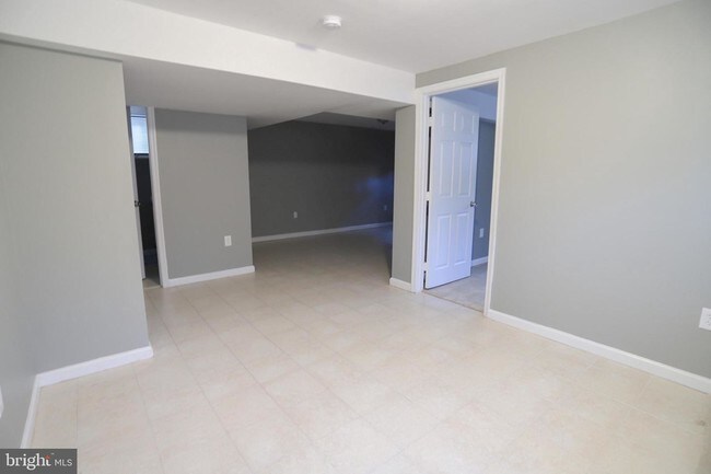 Foto del edificio - 9006 Oxon Hill Rd