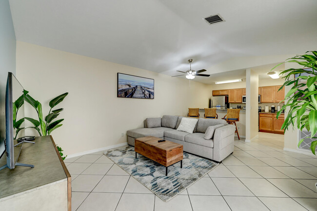 Building Photo - 2910 SW Port St Lucie Blvd