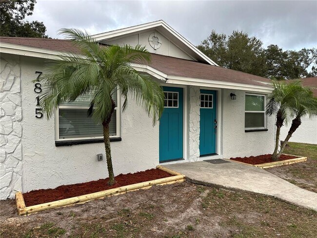 Building Photo - 7815 Lakeshore Dr