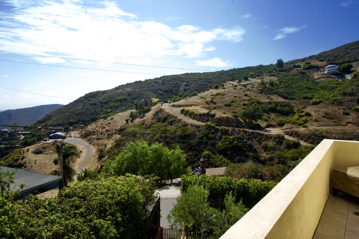 2878 Seabreeze Dr, Malibu, CA 90265 House Rental in Malibu, CA