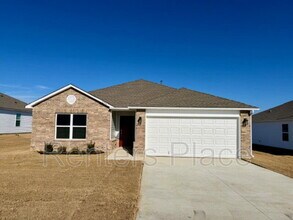 Building Photo - 1116 Raven Dr