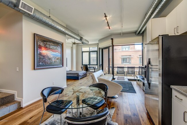 Building Photo - 7301 E 3rd Ave