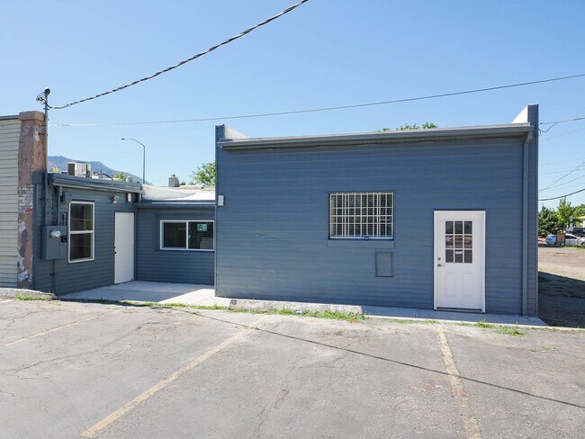 Building Photo - 1019_Washington_Royal_One