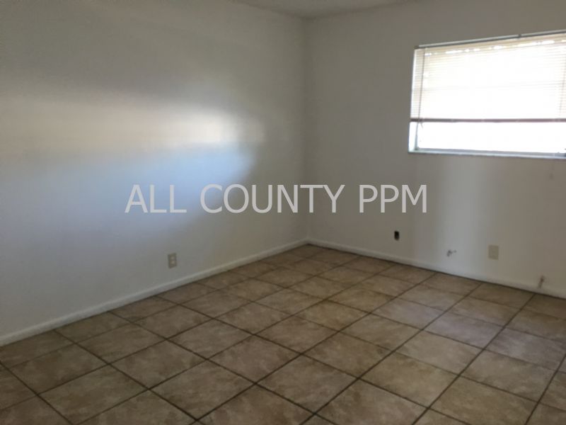 Foto del edificio - 207 NW 32nd Ct