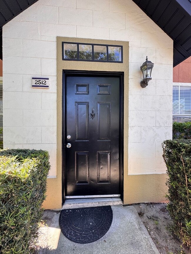 Building Photo - 6025 Westgate Dr