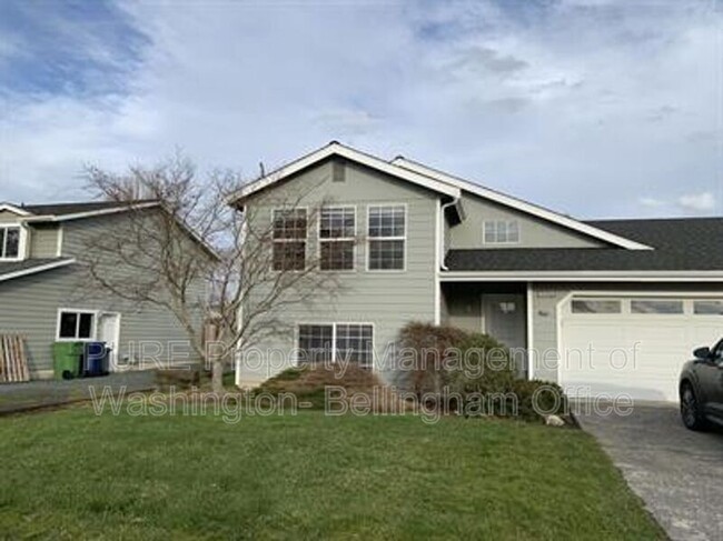 Building Photo - 4609 Guemes View