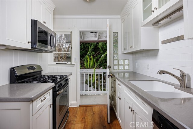 Building Photo - 453 Cypress Dr