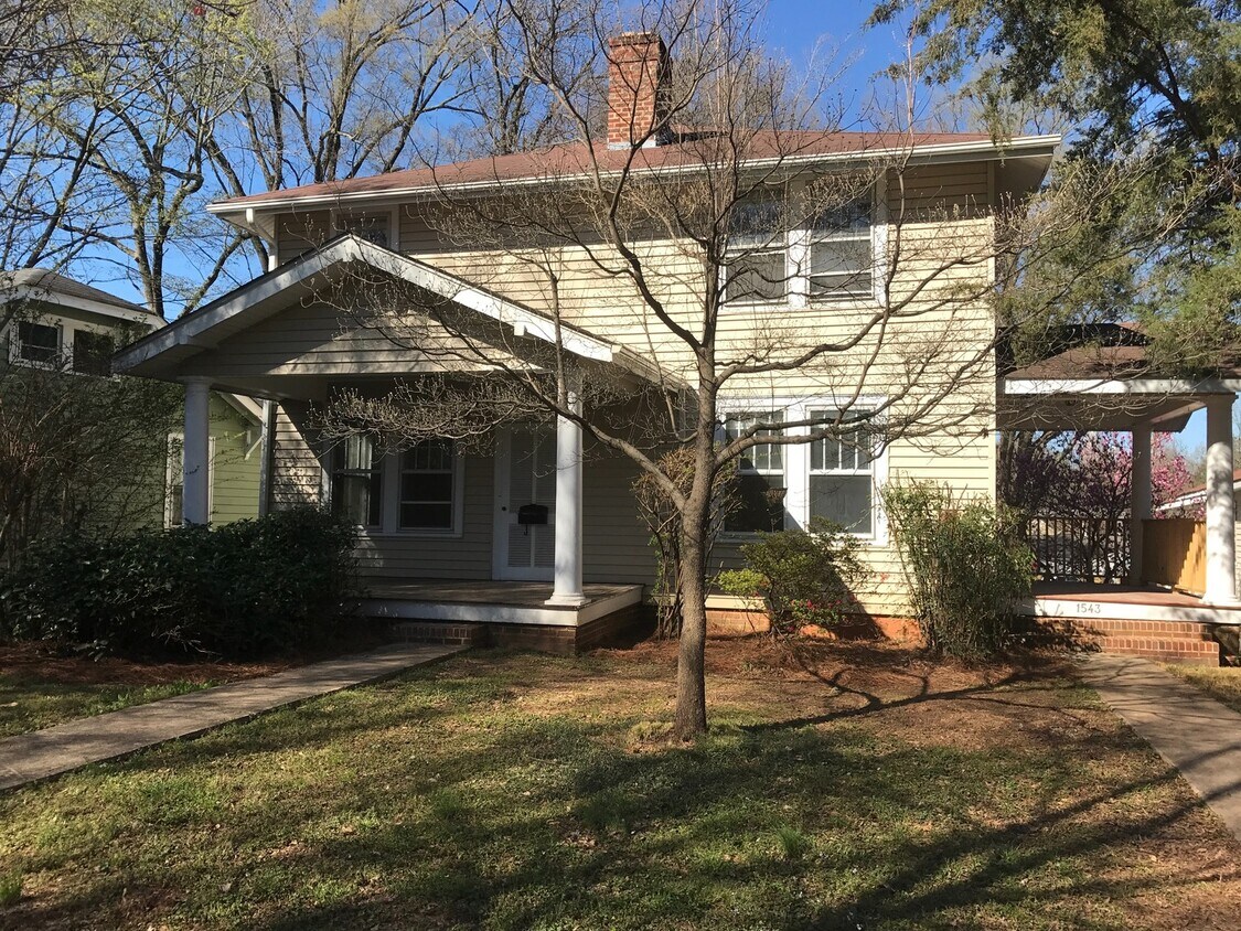 Primary Photo - Cute 2 Bedroom Duplex in Plaza Midwood!