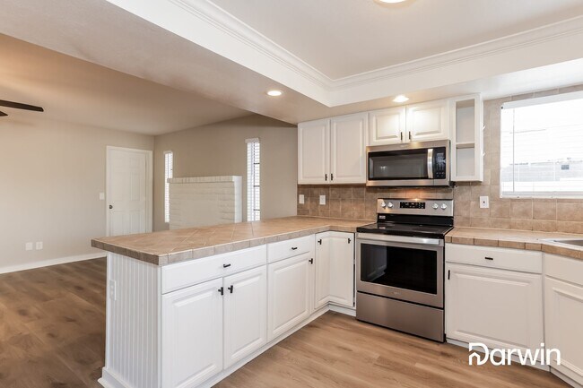 Foto del edificio - 6614 N 81st Ave