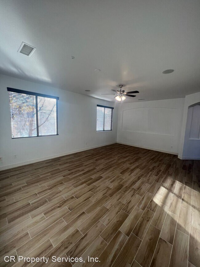 Foto del edificio - 4 br, 3 bath House - 12070 W. Ashby Drive