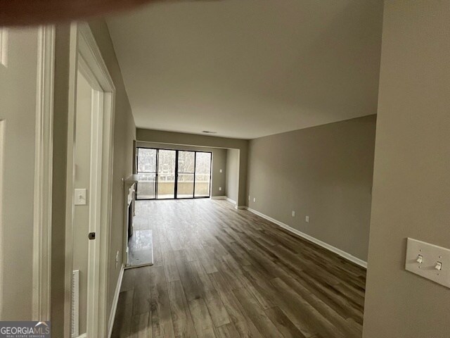 Foto del edificio - 25313 Plantation Dr NE