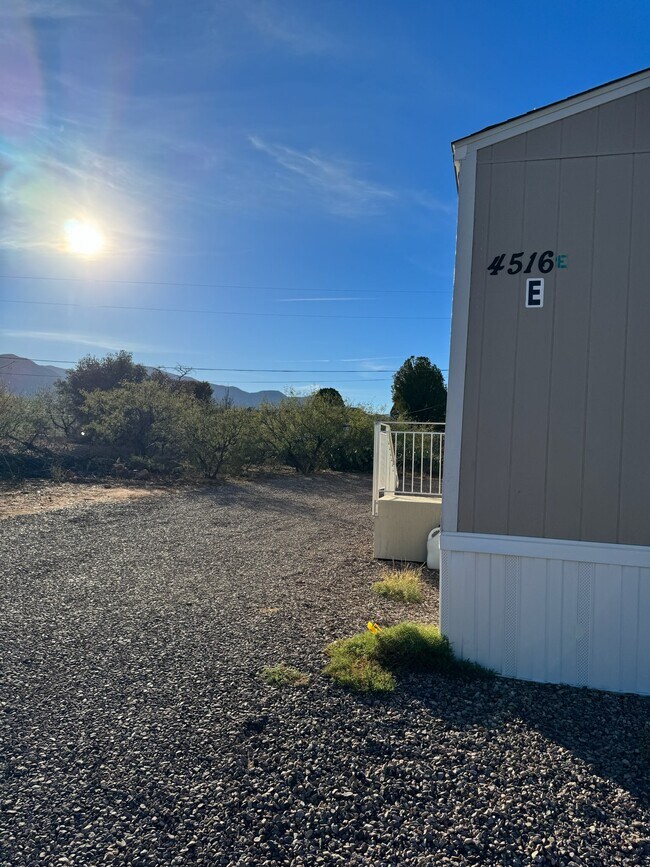 Building Photo - 4516 S Campobello Ave