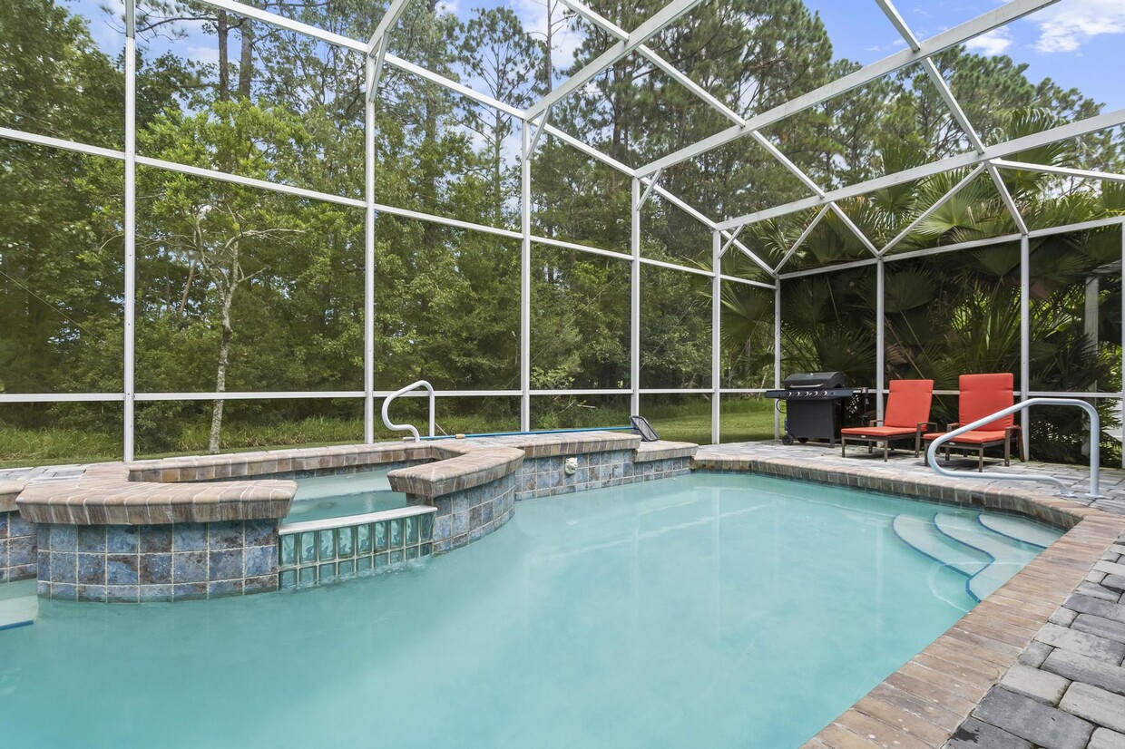 Foto principal - 19 Evans Dr