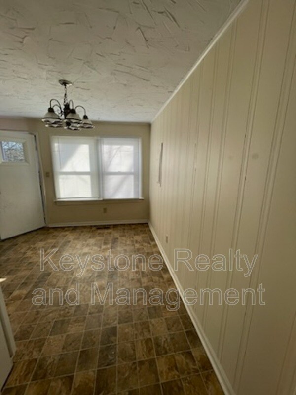 Foto del edificio - 2820 Faircourt St