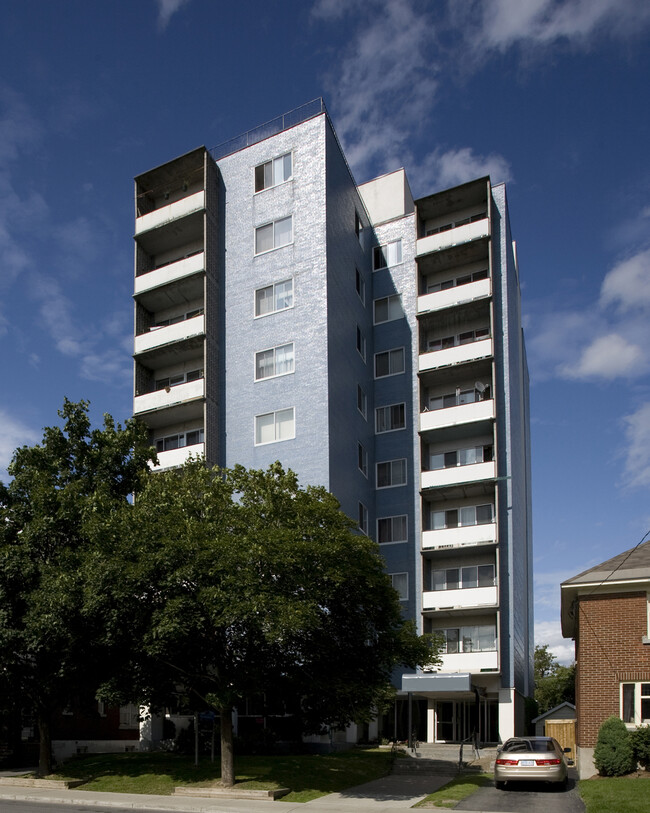 Building Photo - 199 Holland Ave.