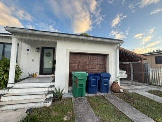 Building Photo - 1090 NW 91st St
