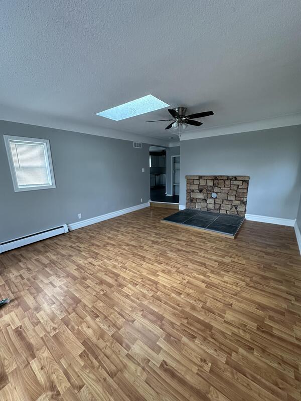 Foto del edificio - 12939 Devoe St