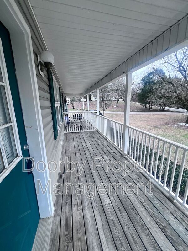 Building Photo - 6324 Harrison Ooltewah Rd