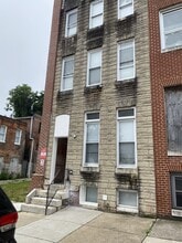 Building Photo - 210 N Mount St