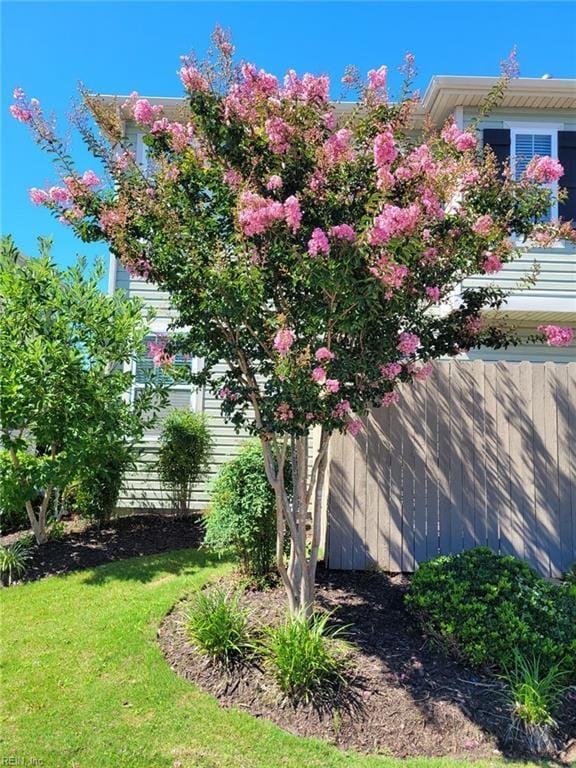 Photo - 4136 Clarendon Wy House