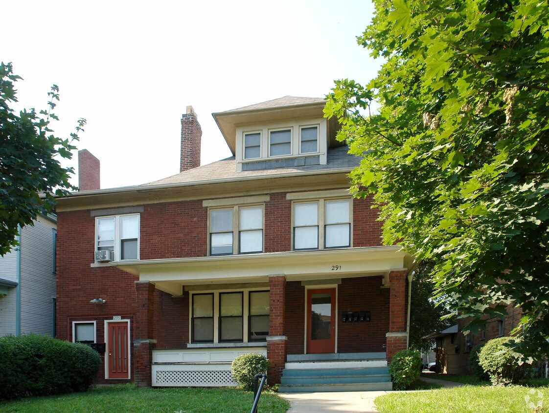 Primary Photo - 291-295 E 16th Ave