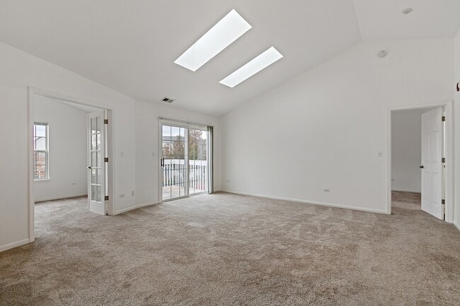 Building Photo - 2604 Sheehan Ct