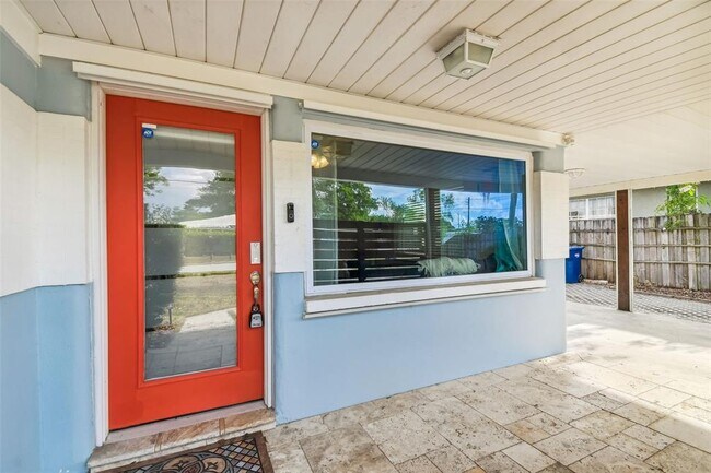 Foto del edificio - 3418 W Gray St