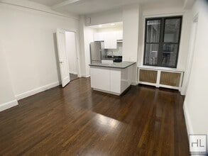 Building Photo - EAST 46 STREET