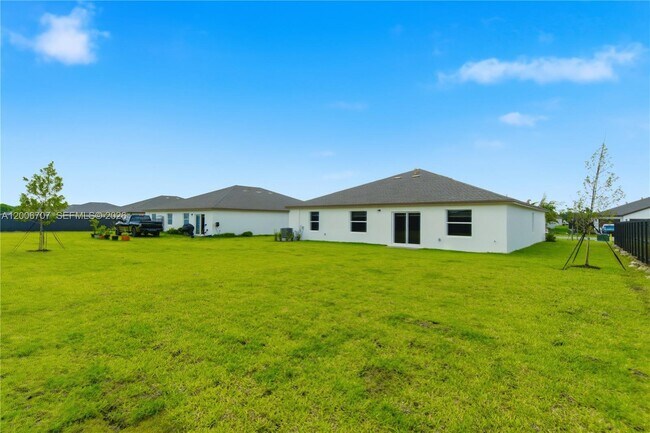 Foto del edificio - 17435 SW 285th St