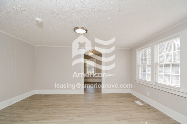 Building Photo - 1426 Hamlet St