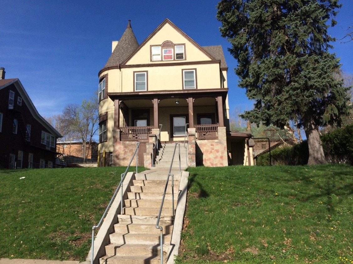 Primary Photo - 38th Avenue Apartments