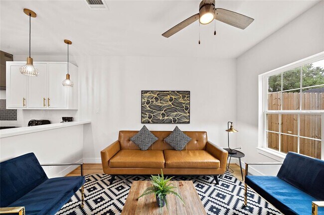 Foto del edificio - 5634 Dorbrandt St