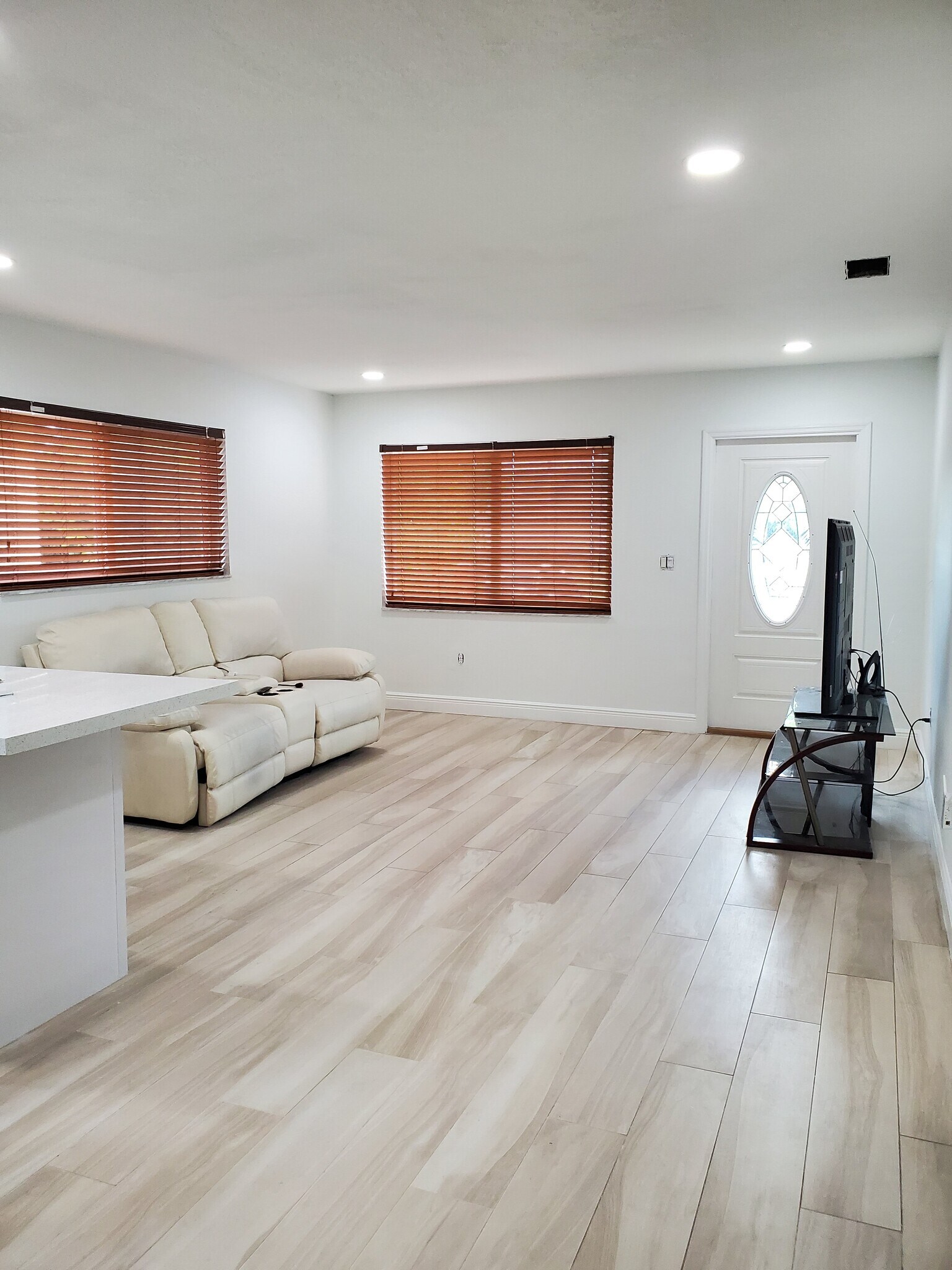3607 Nw 14Th St Unit 3607, Miami, FL 33125 - 3607 Nw 14Th St Miami, FL ...