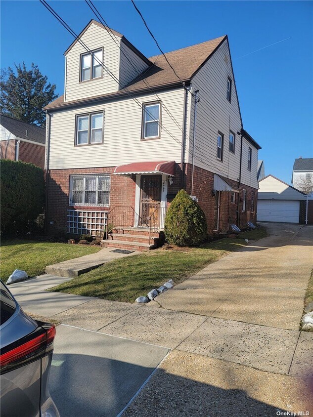 846484161 161st St, Long Island, NY 11423 House for Rent in Long
