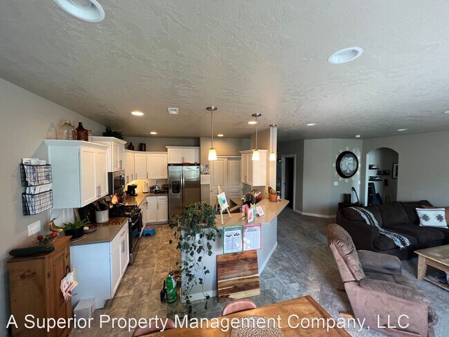 Foto del edificio - 3 br, 2 bath House - 789 NW 25th St