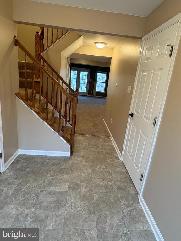 Foto del edificio - 4806 Turnberry Dr